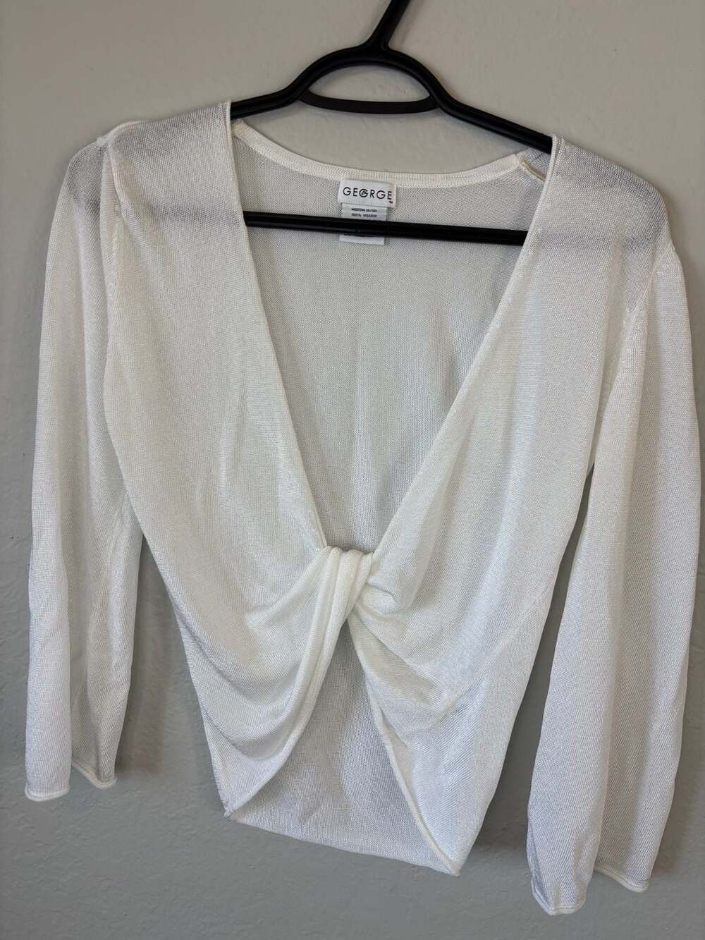 George Women's White Long Sleeve Twist-Front Cropped Knit Top - Picture 7 of 9